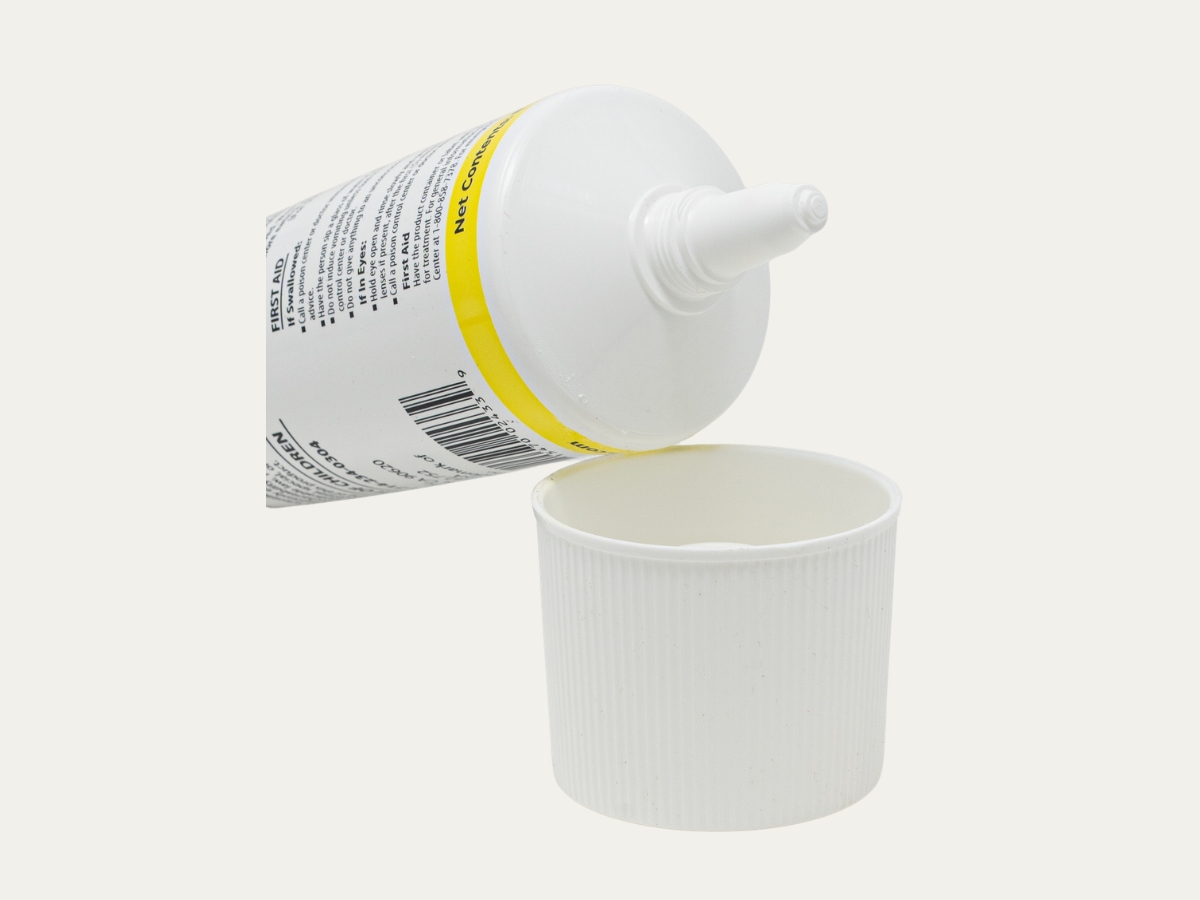 DETOUR® 8 oz. Squeeze Tube